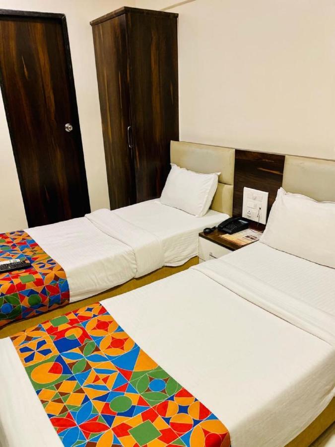 Hotel Embassy Park - Bkc Bombaj Zewnętrze zdjęcie