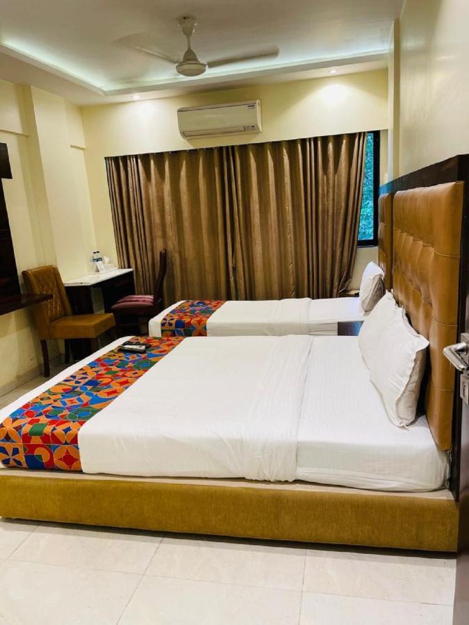 Hotel Embassy Park - Bkc Bombaj Zewnętrze zdjęcie