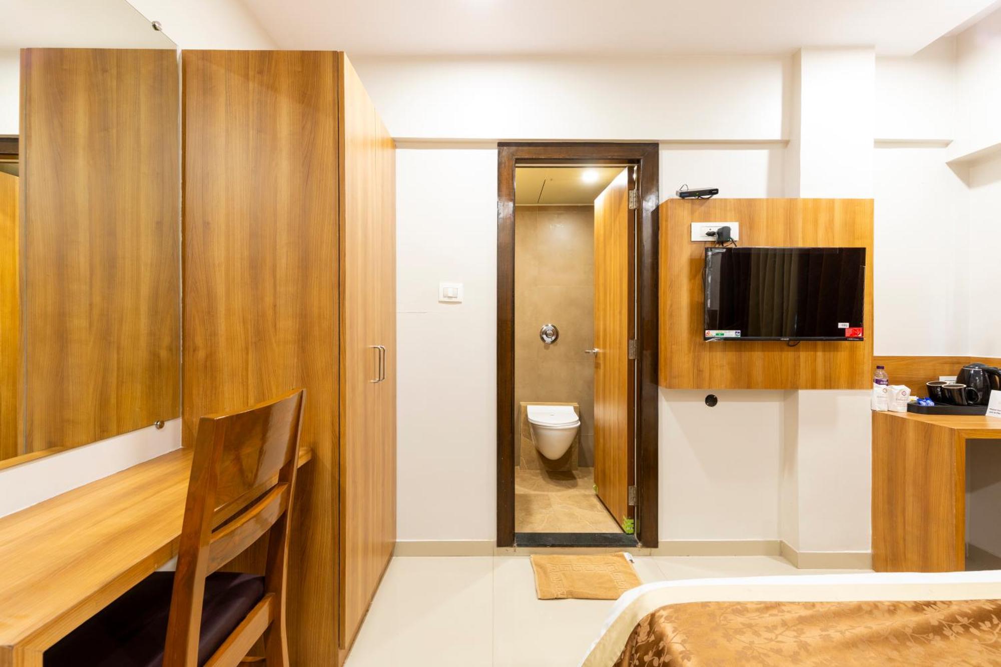 Hotel Embassy Park - Bkc Bombaj Zewnętrze zdjęcie