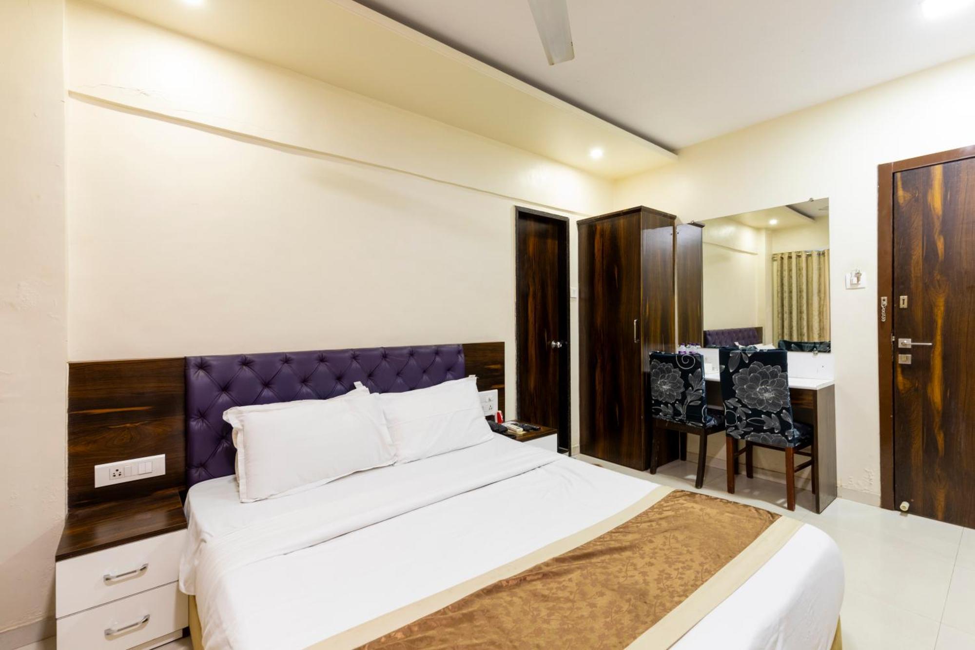 Hotel Embassy Park - Bkc Bombaj Zewnętrze zdjęcie